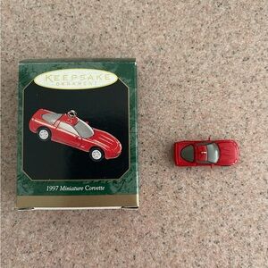Hallmark 1997 Ornament Miniature Corvette